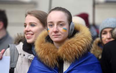 Marsz solidarności z Ukrainą w Krakowie. Finał przed konsulatem Rosji - zdjęcie 39