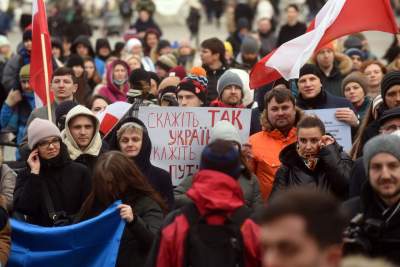 Marsz solidarności z Ukrainą w Krakowie. Finał przed konsulatem Rosji - zdjęcie 11