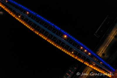 Kraków w ukraińskich barwach. Gest solidarności (fot. Jan Graczyński) - zdjęcie 4