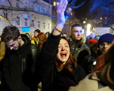 Nie dla wojny! Kraków solidarny z Ukrainą - zdjęcie 2