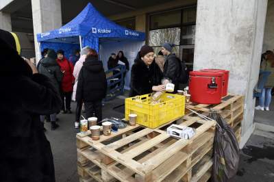Ofiarność krakowian nie słabnie, wznowiona zbiórka od osób indywidualnych - zdjęcie 19