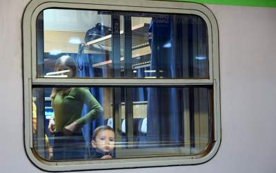 Czekając na pociąg do lepszego świata. 17. dzień na dworcu - zdjęcie 2