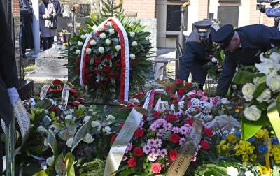 Kraków pożegnał Zofię Gołubiew, spoczęła w Alei Zasłużonych - zdjęcie 8