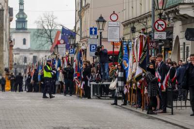 Przez centrum Krakowa przeszedł kondukt z prochami Krzysztofa Pendereckiego - zdjęcie 20