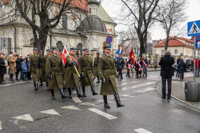 Przez centrum Krakowa przeszedł kondukt z prochami Krzysztofa Pendereckiego - zdjęcie 5