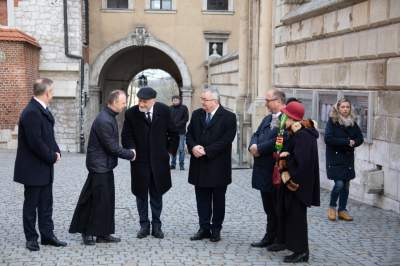 Wawel: obchody 12. rocznicy katastrofy w Smoleńsku (fot. Jan Graczyński) - zdjęcie 4