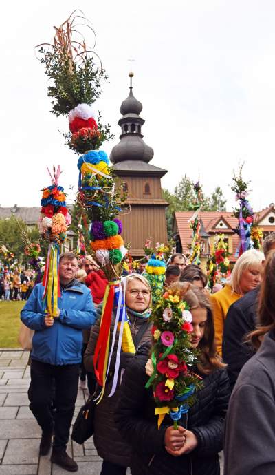 "Tokarska Bagnieć", kilkusetlenia tradycja. Fot. Marek Lasyk - zdjęcie 21