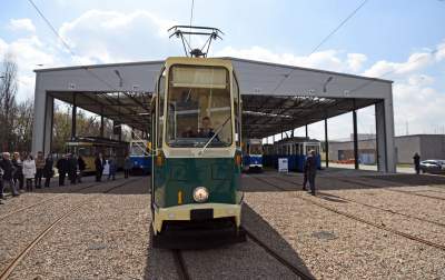 Zabytkowy "kanciak" z Poznania wyjedzie na krakowskie tory - zdjęcie 20