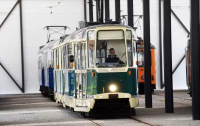 Zabytkowy "kanciak" z Poznania wyjedzie na krakowskie tory - zdjęcie 19