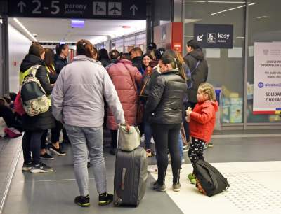 57. dzień inwazji Rosji na Ukrainę. Na krakowskim dworcu... - zdjęcie 5