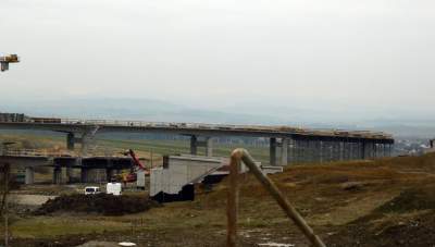 A na budowie nowej "zakopianki" praca wre... - zdjęcie 11