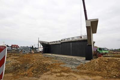 A na budowie nowej "zakopianki" praca wre... - zdjęcie 16