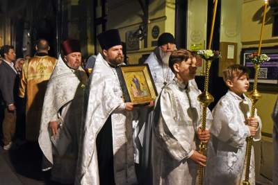 Prawosławna Wielkanoc w Krakowie, kilkugodzinna nocna liturgia - zdjęcie 28