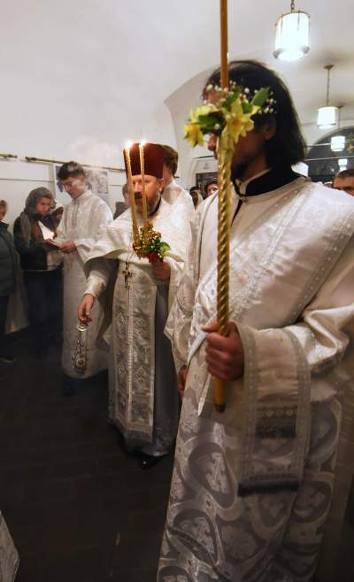 Prawosławna Wielkanoc w Krakowie, kilkugodzinna nocna liturgia - zdjęcie 48