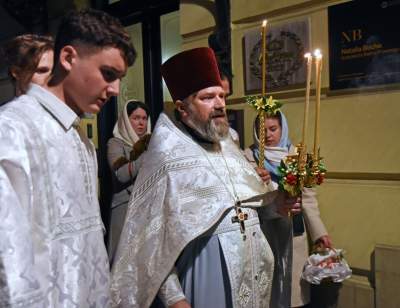 Prawosławna Wielkanoc w Krakowie, kilkugodzinna nocna liturgia - zdjęcie 33