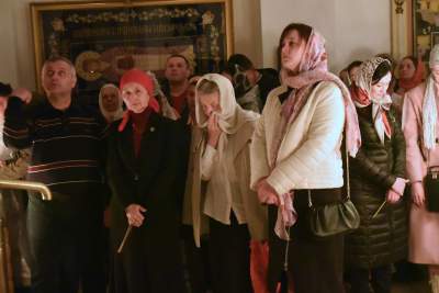 Prawosławna Wielkanoc w Krakowie, kilkugodzinna nocna liturgia - zdjęcie 11