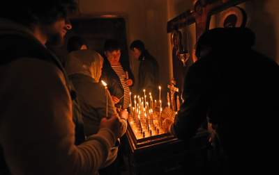 Prawosławna Wielkanoc w Krakowie, kilkugodzinna nocna liturgia - zdjęcie 12