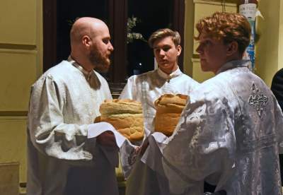 Prawosławna Wielkanoc w Krakowie, kilkugodzinna nocna liturgia - zdjęcie 29