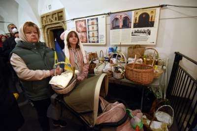 Prawosławna Wielkanoc w Krakowie, kilkugodzinna nocna liturgia - zdjęcie 22