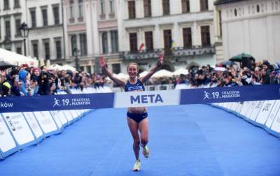 Znów była najlepsza. Wielkie bieganie wróciło na ulice Krakowa - zdjęcie 32