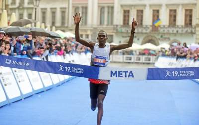 Znów była najlepsza. Wielkie bieganie wróciło na ulice Krakowa - zdjęcie 29