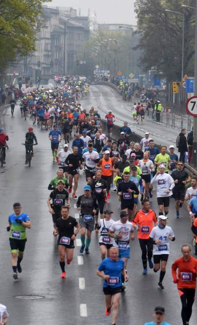 Znów była najlepsza. Wielkie bieganie wróciło na ulice Krakowa - zdjęcie 14