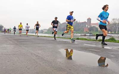 Znów była najlepsza. Wielkie bieganie wróciło na ulice Krakowa - zdjęcie 21