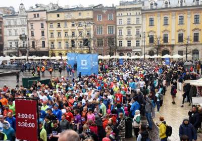 Znów była najlepsza. Wielkie bieganie wróciło na ulice Krakowa - zdjęcie 8