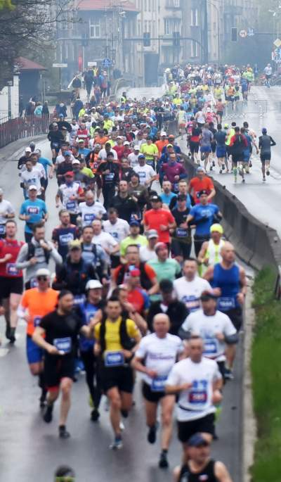 Znów była najlepsza. Wielkie bieganie wróciło na ulice Krakowa - zdjęcie 17