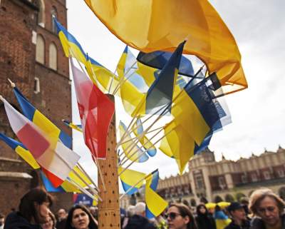 Marsz solidarności z walczącą Ukrainą. Dwa miesiące temu Rosja rozpoczęła inwazję - zdjęcie 7