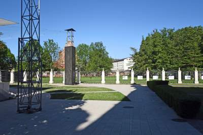 Teren zakonu stał się miejscem rekreacji - zdjęcie 4