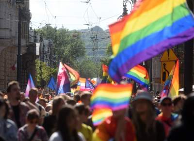 Radosny Marsz Równości w Krakowie: tu jest normalna Polska - zdjęcie 26