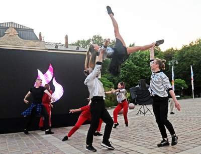 Zaczęło się odlicznie. Urzędnicy uruchomili specjalny zegar - zdjęcie 16