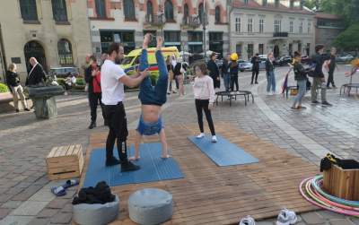 Zaczęło się odlicznie. Urzędnicy uruchomili specjalny zegar - zdjęcie 4