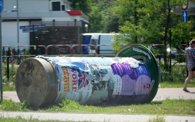 Wielkie sprzątanie po sobotniej nawałnicy, fot. Marek Lasyk - zdjęcie 27