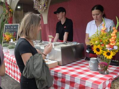 Jeść, czy robić zdjęcia? Festiwalowe pierogi po 4 zł za sztukę... - zdjęcie 13