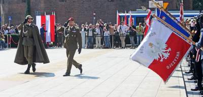 Tak Kraków świętował dzień Wojska Polskiego. Msza, złożenie kwiatów... - zdjęcie 8