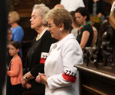 Tak Kraków świętował dzień Wojska Polskiego. Msza, złożenie kwiatów... - zdjęcie 3