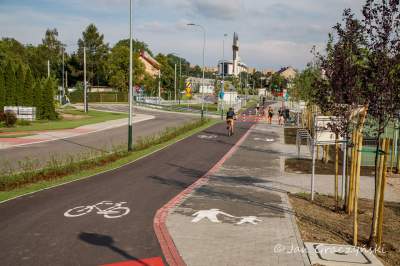 Zielono - rekreacyjne oblicze Trasy Łagiewnickiej. Tak wykorzystano teren nad tunelami - zdjęcie 4