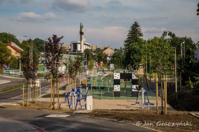 Zielono - rekreacyjne oblicze Trasy Łagiewnickiej. Tak wykorzystano teren nad tunelami - zdjęcie 2