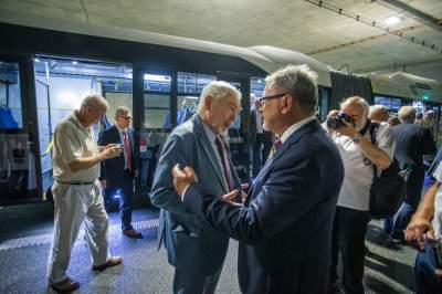 Uroczyste otwarcie Trasy Łagiewnickiej. Ulice, tunele, torowiska - zdjęcie 8