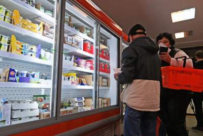 Tu nie płaci się złotówkami. Pierwszy w Krakowie sklep socjalny - zdjęcie 1