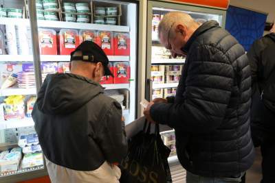 Tu nie płaci się złotówkami. Pierwszy w Krakowie sklep socjalny - zdjęcie 7