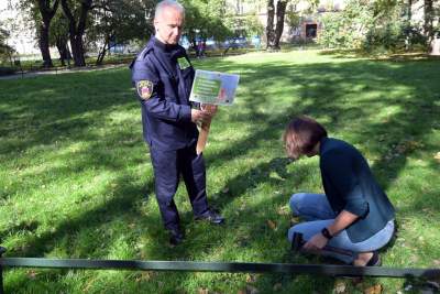 „Nie KUPuj trawy, sprzątaj po swoim psie!” Ta akcja będzie skuteczna? - zdjęcie 13