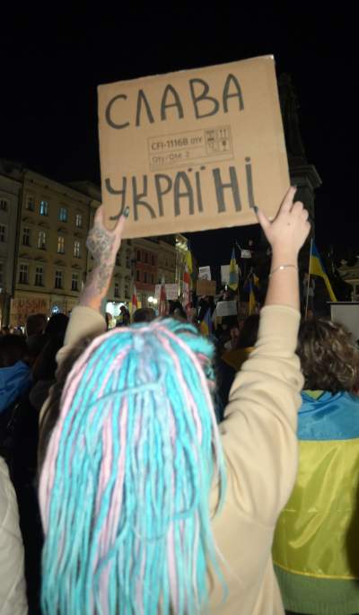 Wieczorny protest Ukraińców. "Rosja to państwo terrorystyczne" - zdjęcie 20