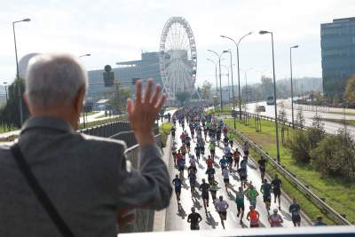 Jesienne bieganie w Krakowie, czyli 8. Cracovia Półmaraton Królewski - zdjęcie 15