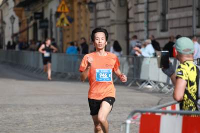 Jesienne bieganie w Krakowie, czyli 8. Cracovia Półmaraton Królewski - zdjęcie 20