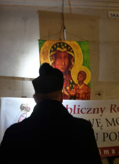 "Publiczny różaniec o odnowę moralną narodu polskiego" - zdjęcie 19