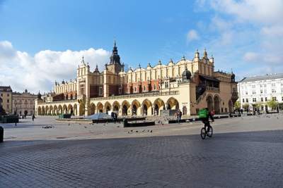 „Spieszmy się oglądać Rynek takim jakim jest, tak szybko zarasta” - zdjęcie 8