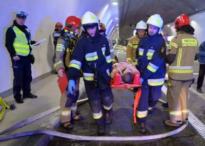 Masowy wypadek i inne katastrofy w tunelu Kaczyńskich - zdjęcie 31